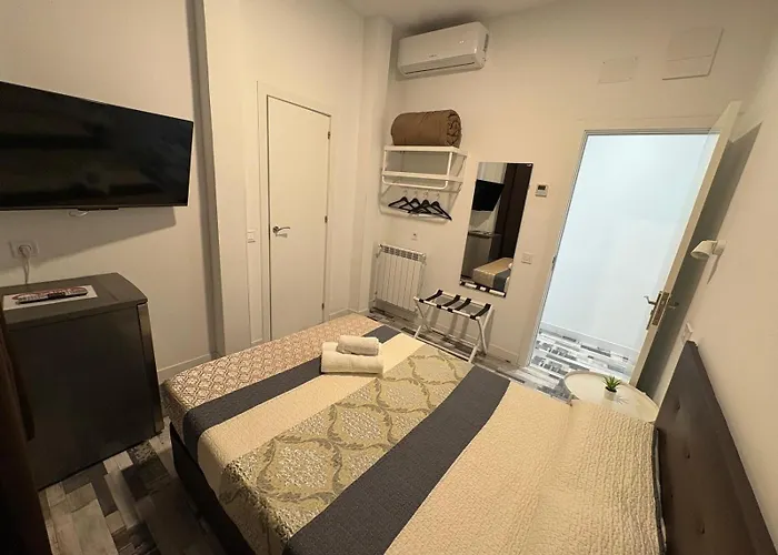 Hostal Andrea Granvia Madrid